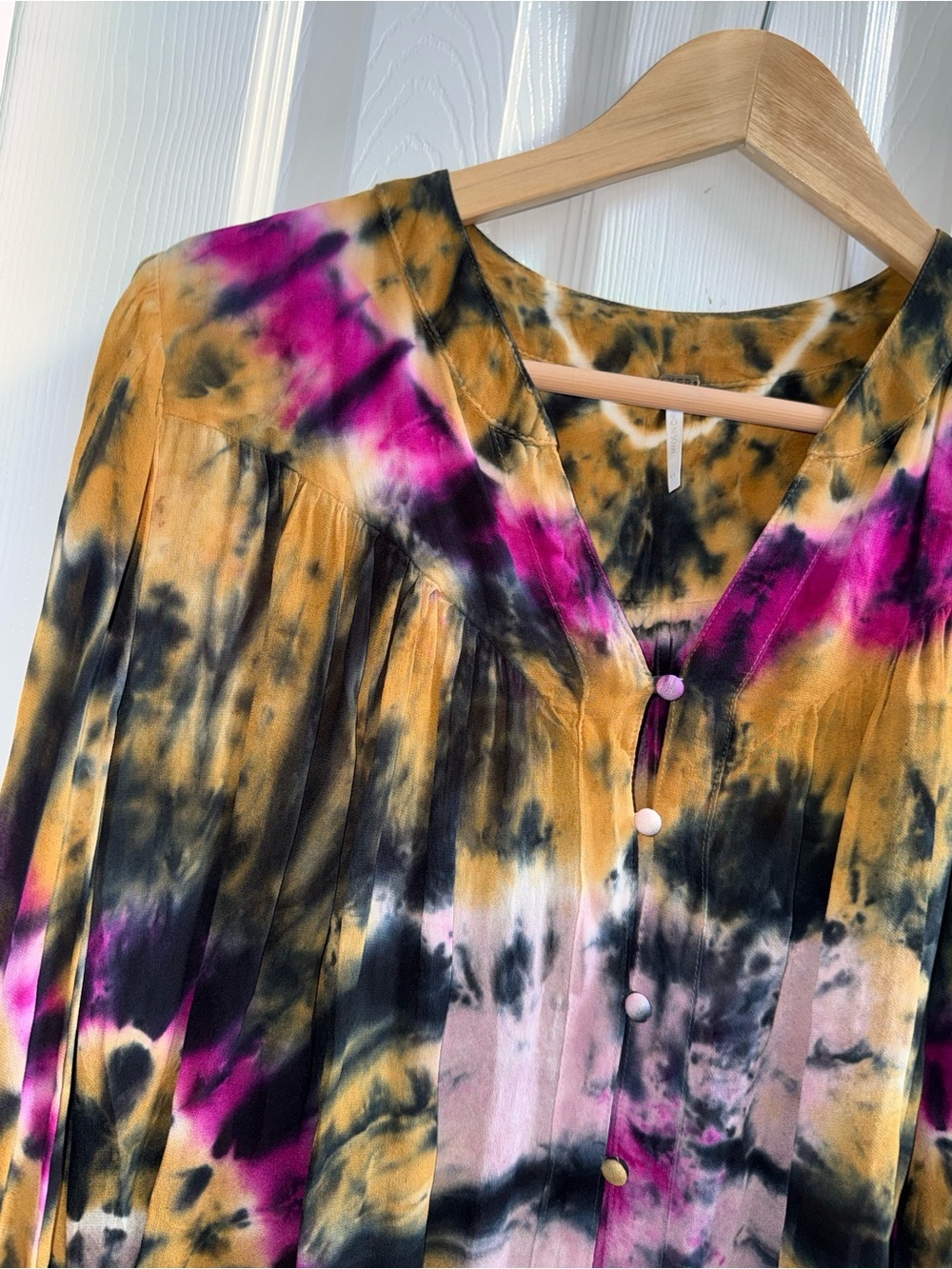 YFB Susan Tie Dye Long Sleeve Tunic Top M Multico Boho Artsy Flowy Resort Chic - Picture 2 of 9